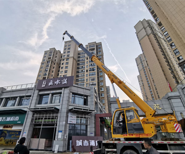 咸寧廣告公司施工現場